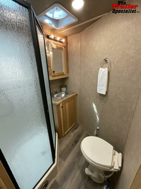 NEW 2024 Lakota Trailers C8415BB 4 Horse Charger 7'6" Tall, 8' Wide, 15'LQ Horse Trailer With **BUNK BEDS** 1754599480