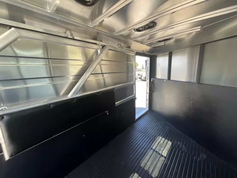 new Horse Trailers Logan Coach  for sale, in Acampo, CA Thumbnail 25