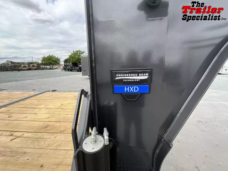 new Equipment / Flatbed Trailers Diamond C Trailers  for sale, in Acampo, CA Thumbnail 2