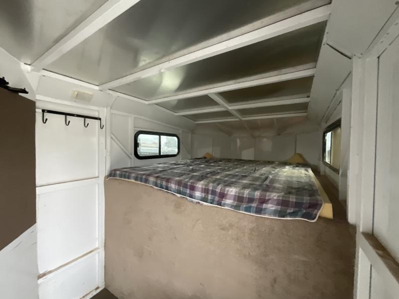 used Horse Trailers Trails West Manufacturing  for sale, in Acampo, CA Thumbnail 11