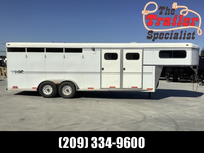 USED 2001 Circle J Trailers 4 Horse Trailer