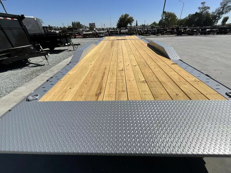 new Equipment / Flatbed Trailers Diamond C Trailers  for sale, in Acampo, CA Thumbnail 9