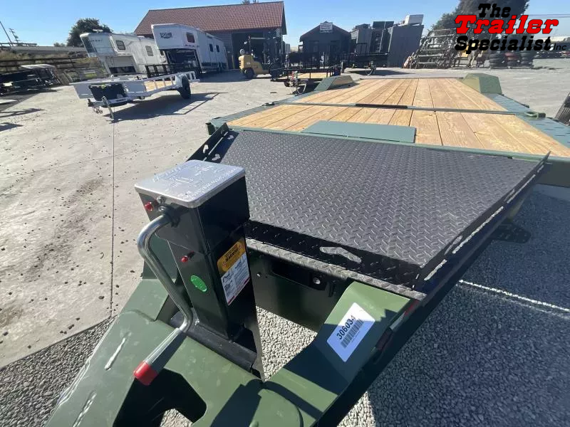 new Equipment / Flatbed Trailers Diamond C Trailers  for sale, in Acampo, CA Thumbnail 8