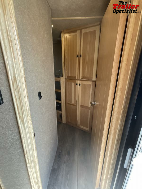 NEW 2024 Lakota Trailers C8415BB 4 Horse Charger 7'6" Tall, 8' Wide, 15'LQ Horse Trailer With **BUNK BEDS** 1754599484