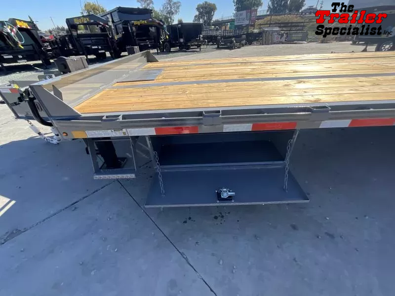 new Equipment / Flatbed Trailers Diamond C Trailers  for sale, in Acampo, CA Thumbnail 16