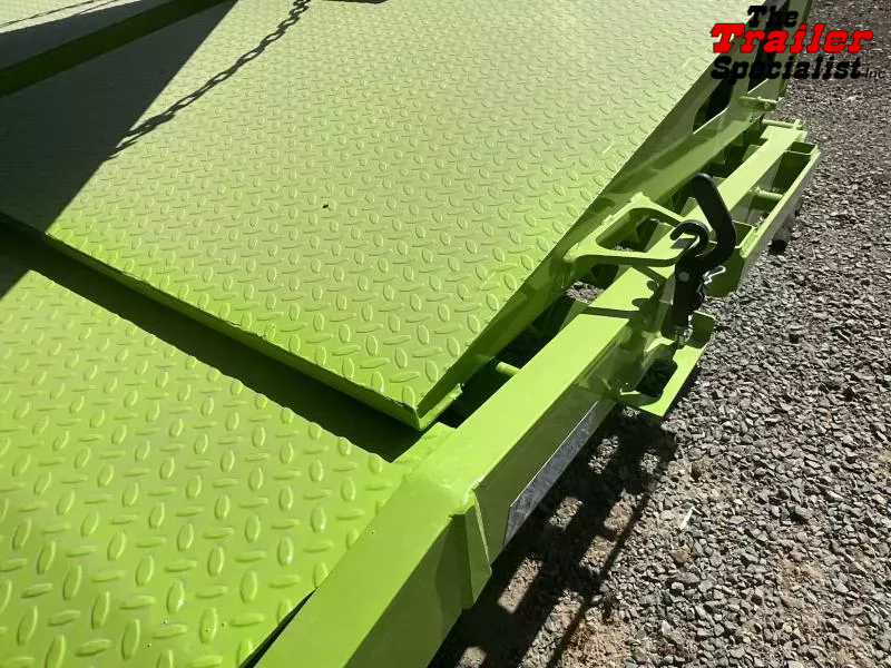 new Equipment / Flatbed Trailers Diamond C Trailers  for sale, in Acampo, CA Thumbnail 11