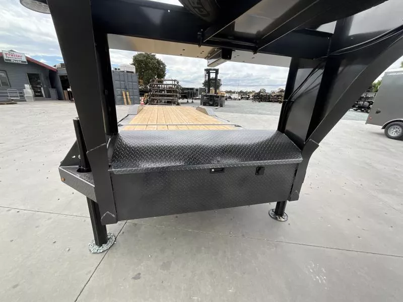 new Equipment / Flatbed Trailers Diamond C Trailers  for sale, in Acampo, CA Thumbnail 3