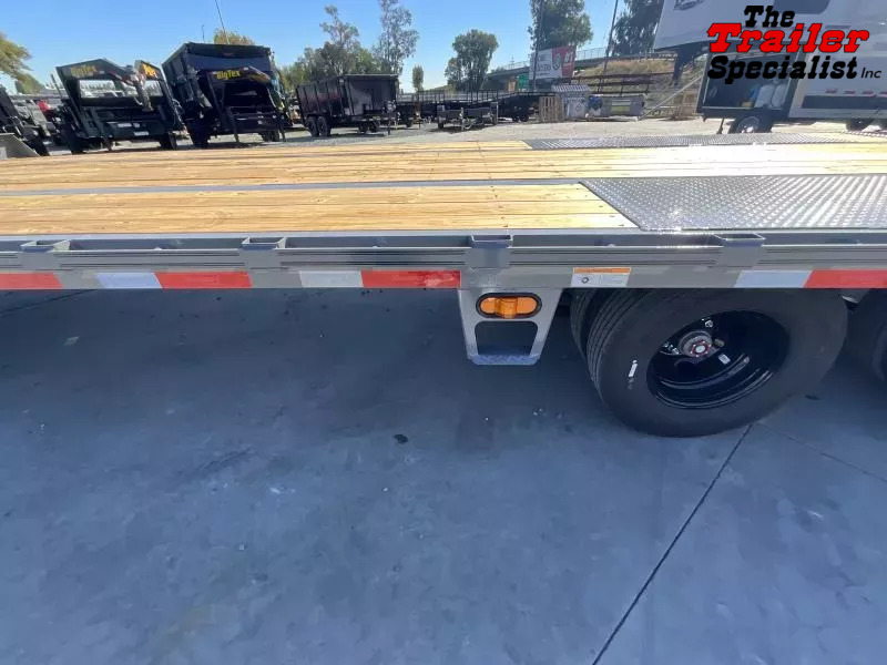 new Equipment / Flatbed Trailers Diamond C Trailers  for sale, in Acampo, CA Thumbnail 14