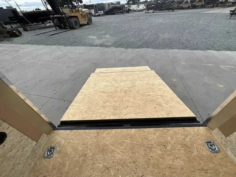 new Cargo (Enclosed) Trailers Wells Cargo  for sale, in Acampo, CA Thumbnail 24