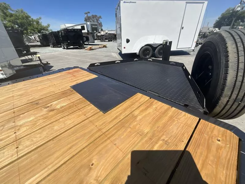 new Equipment / Flatbed Trailers Diamond C Trailers  for sale, in Acampo, CA Thumbnail 8