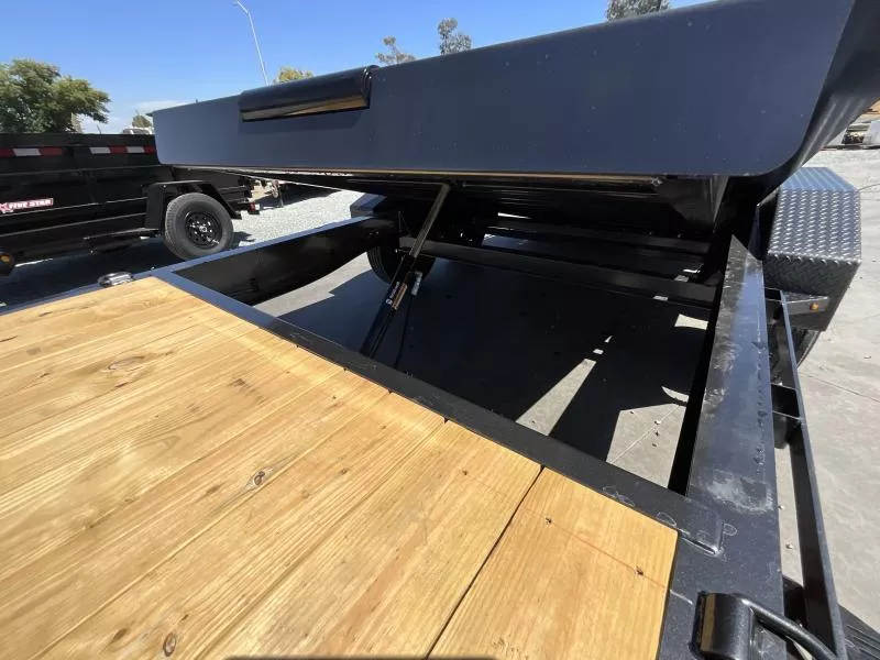 new Equipment / Flatbed Trailers Diamond C Trailers  for sale, in Acampo, CA Thumbnail 15