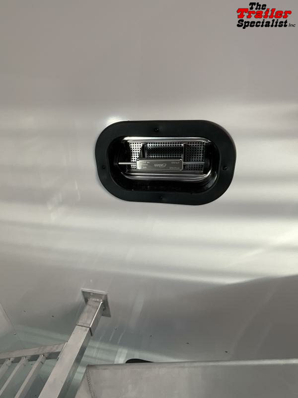 new Horse Trailers Lakota  for sale, in Acampo, CA Thumbnail 26