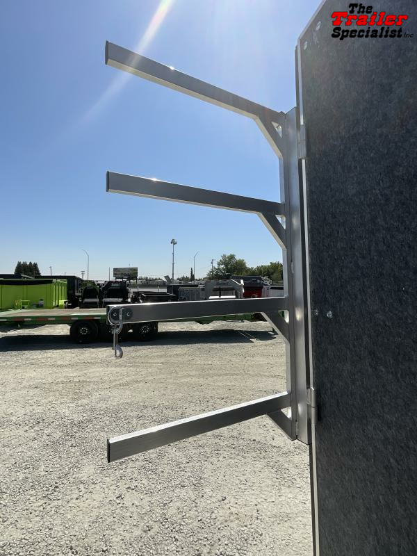 NEW 2024 Lakota Trailers C8415BB 4 Horse Charger 7'6" Tall, 8' Wide, 15'LQ Horse Trailer With **BUNK BEDS** 1754599436