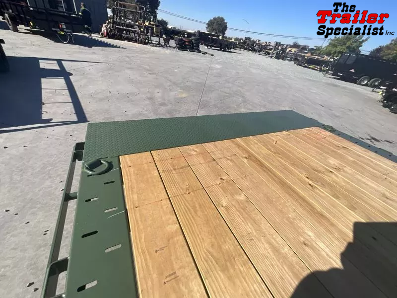 new Equipment / Flatbed Trailers Diamond C Trailers  for sale, in Acampo, CA Thumbnail 11