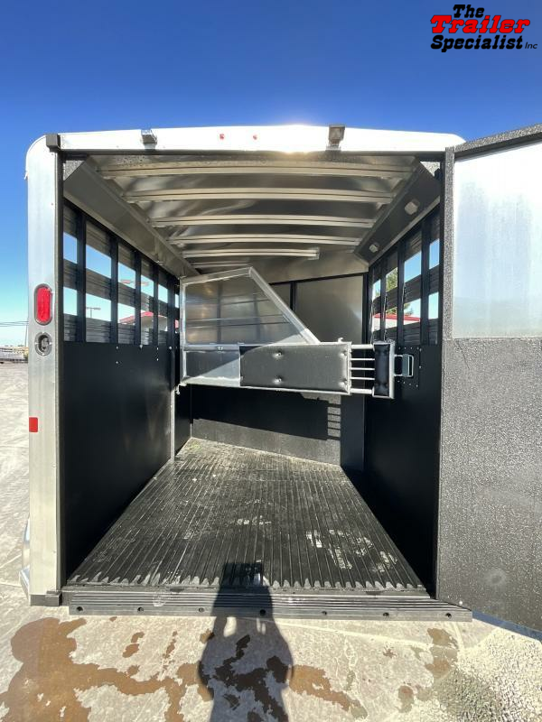 new Horse Trailers Logan Coach  for sale, in Acampo, CA Thumbnail 8