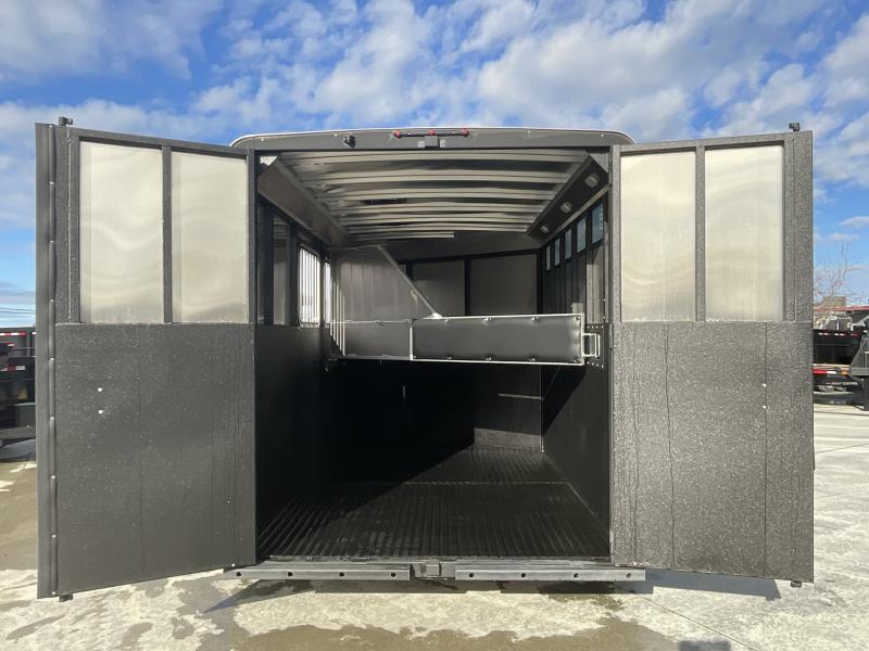 new Horse Trailers Logan Coach  for sale, in Acampo, CA Thumbnail 12