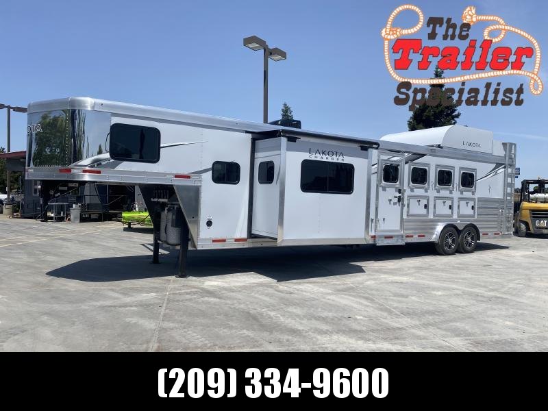 NEW 2023 Lakota C8414 Charger 4H Horse Trailer With 14' LQ NEW 2023 Lakota C8414 Charger 4H Horse Trailer With 14' LQ