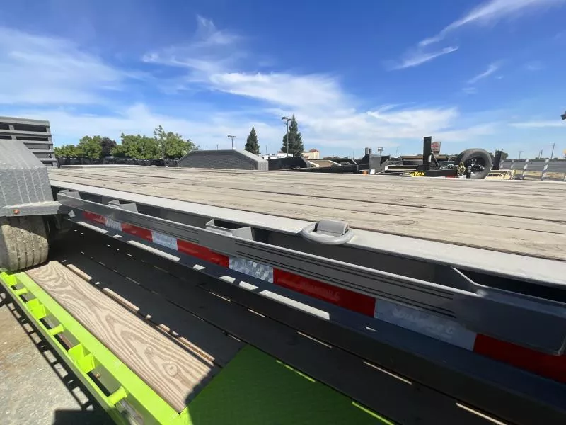 new Equipment / Flatbed Trailers Diamond C Trailers  for sale, in Acampo, CA Thumbnail 12