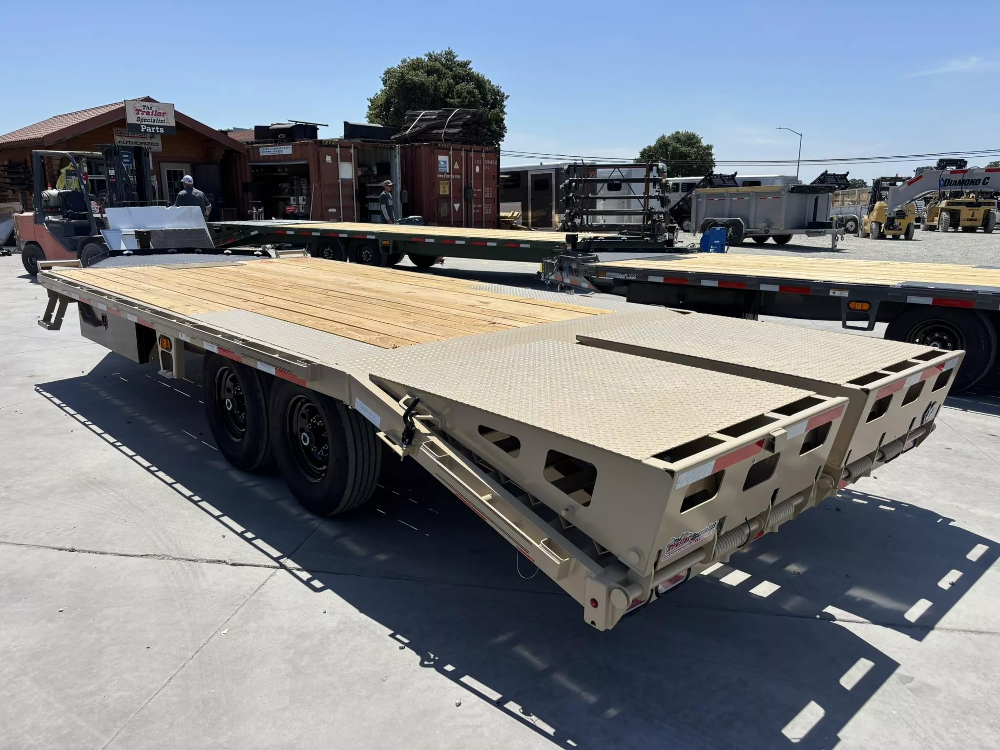 new Equipment / Flatbed Trailers Diamond C Trailers  for sale, in Acampo, CA Thumbnail 6