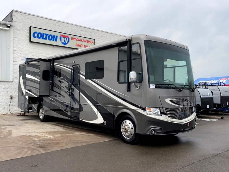 2019 Newmar CANYON STAR 3927 2019 Newmar CANYON STAR 3927