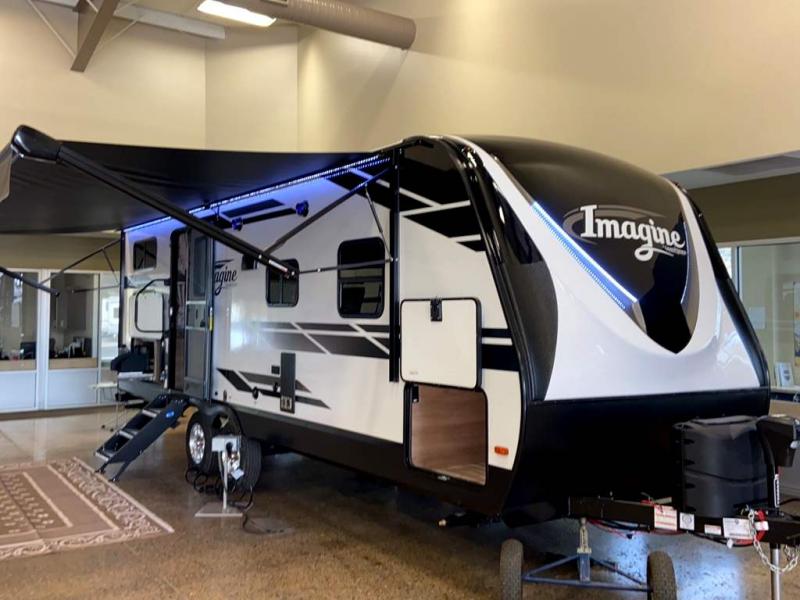 2021 Grand Design Rv Imagine 2400bh Colton Rv In Ny Buffalo Rochester And Syracuse Ny Rv Dealer Fifth Wheel Campers And Class A Motorhomes For Sale In Ny