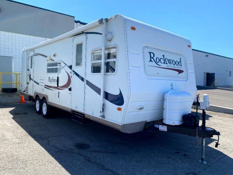 2006 Forest River ROCKWOOD ULTRA-LITE 8272S 2006 Forest River ROCKWOOD ULTRA-LITE 8272S