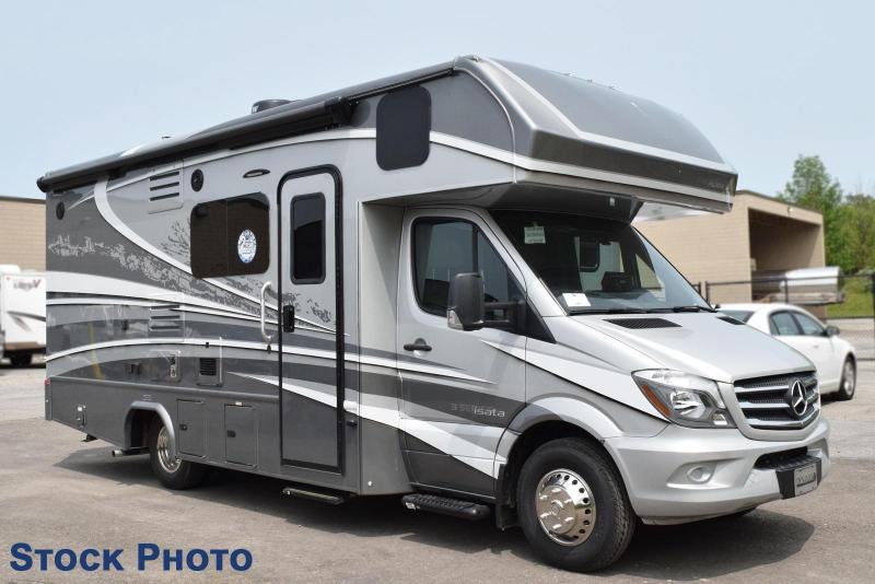 2021 Dynamax Corporation ISATA 3 SERIES 24FW 2021 Dynamax Corporation ISATA 3 SERIES 24FW