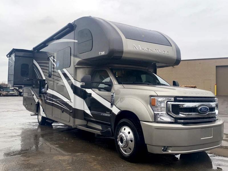 2022 Thor Motor Coach MAGNITUDE XG32 2022 Thor Motor Coach MAGNITUDE XG32