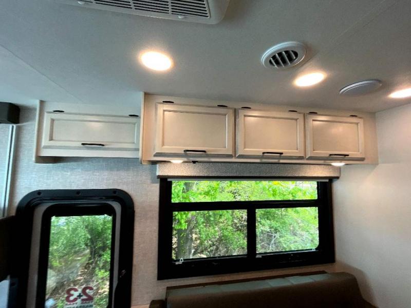 new Camper / RV Entegra Coach Vision for sale, in Wind Gap, PA Thumbnail 16