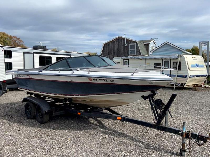 1986 Chaparral BOWRIDER 198XL 1986 Chaparral BOWRIDER 198XL