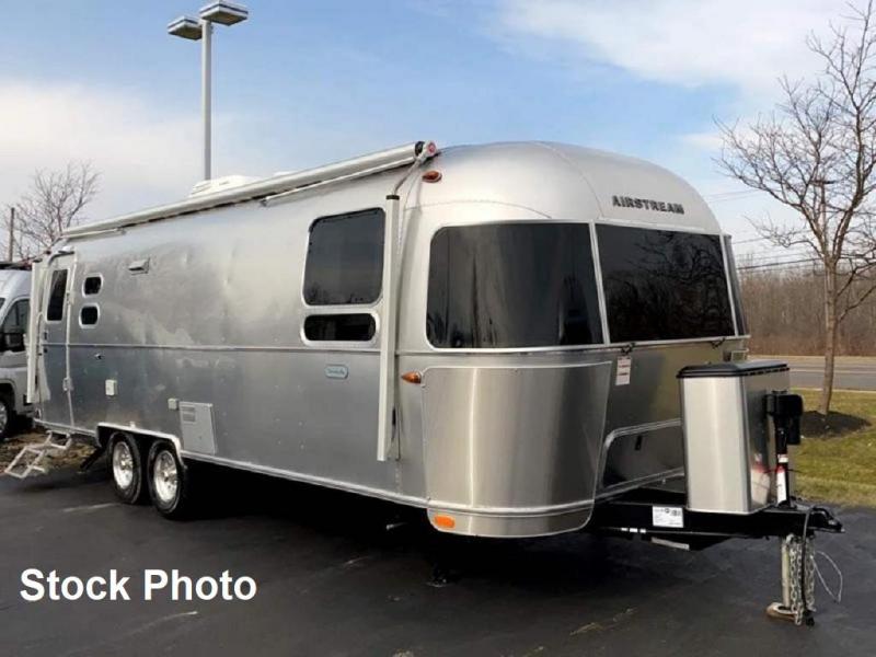 2022 Airstream GLOBETROTTER 27FB 2022 Airstream GLOBETROTTER 27FB