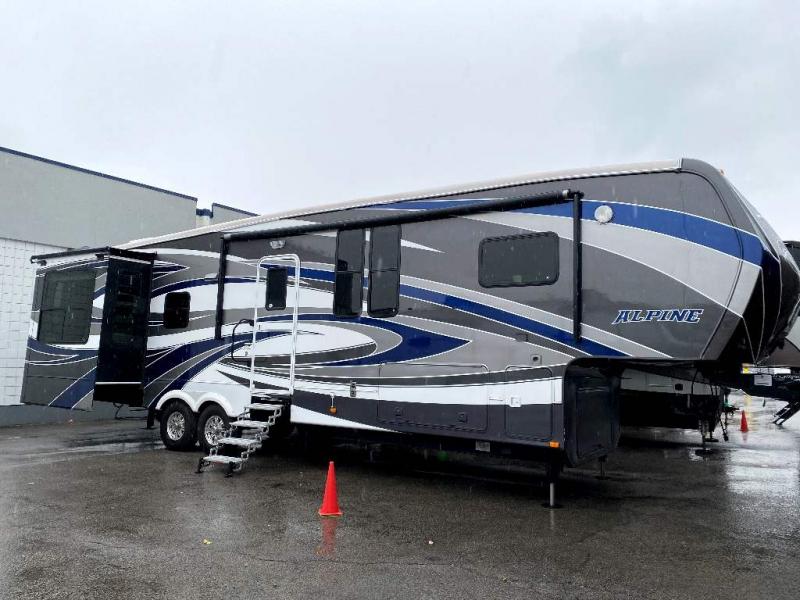 2012 Keystone RV ALPINE 3700RL 2012 Keystone RV ALPINE 3700RL
