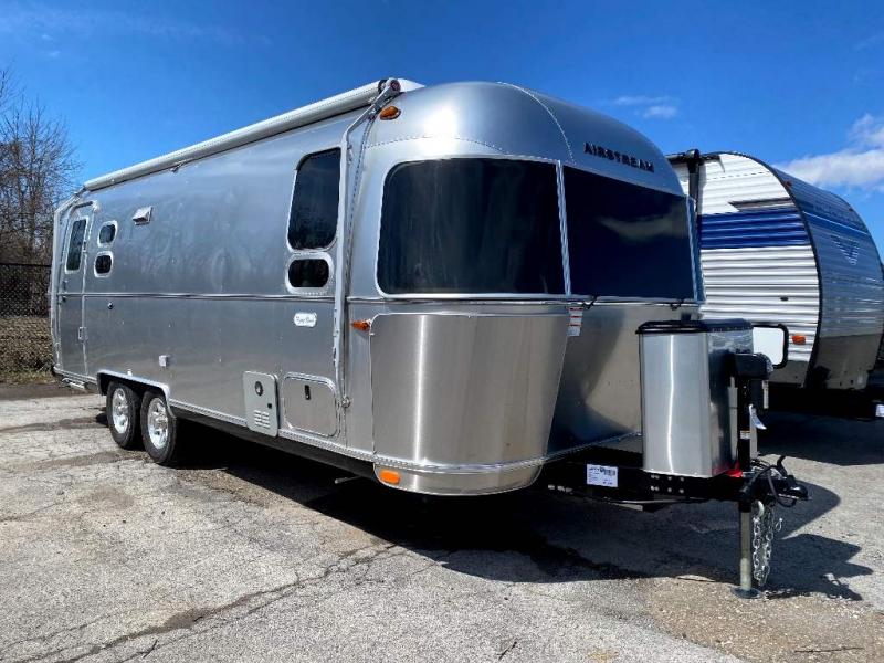 2024 Airstream FLYING CLOUD 30FBBT Travel Trailer Airstream in NY