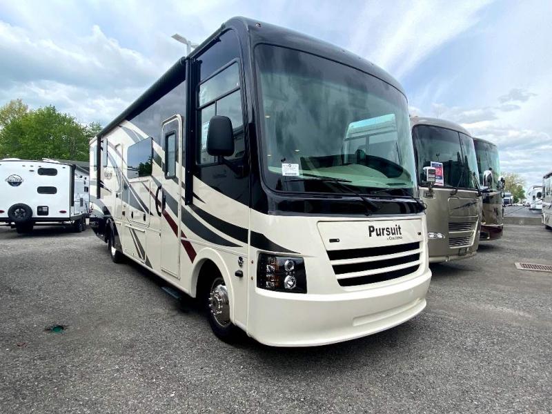 2018 Coachmen PURSUIT 32WCP 2018 Coachmen PURSUIT 32WCP