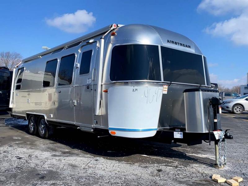 2022 Airstream POTTERY BARN 28RBQ - Queen 2022 Airstream POTTERY BARN 28RBQ - Queen