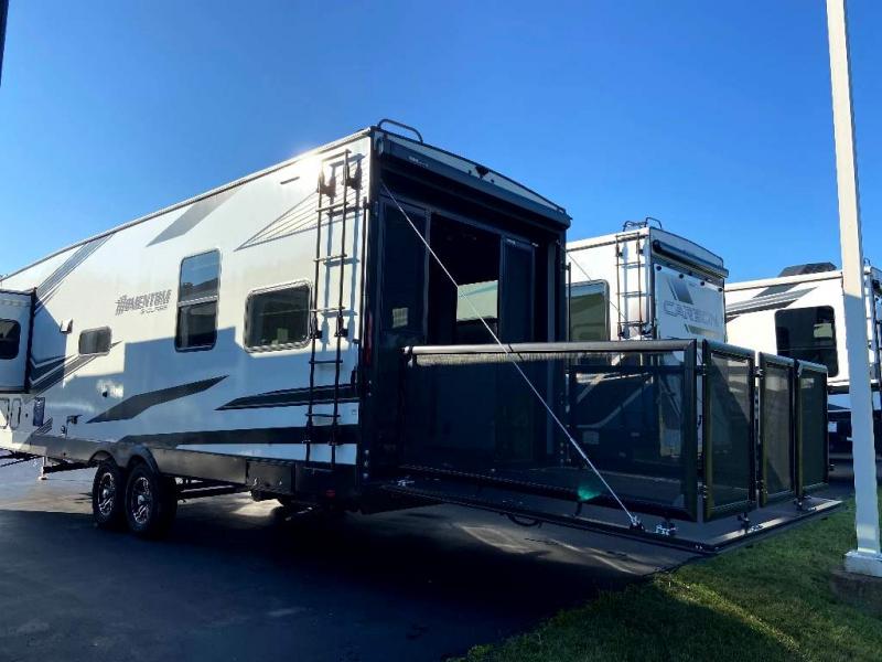 2022 Grand Design RV MOMENTUM G-CLASS 29G 2022 Grand Design RV MOMENTUM G-CLASS 29G