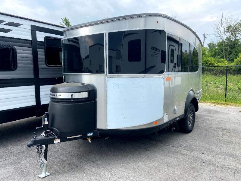 2023 Airstream POTTERY BARN 28RBQ Travel Trailer Airstream In NY 
