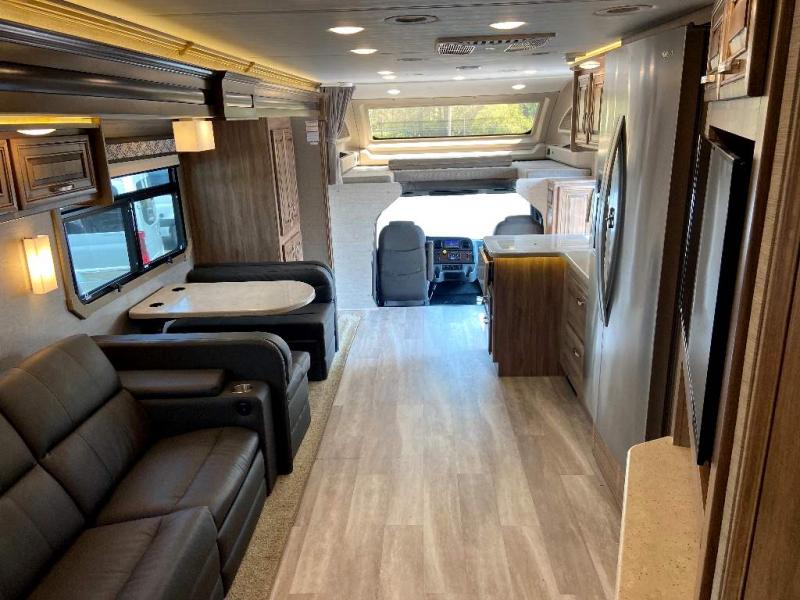 used Camper / RV Jayco Seneca for sale, in North Tonawanda, NY Thumbnail 7