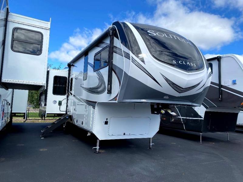 2023 Grand Design RV SOLITUDE S-CLASS 2930RL 2023 Grand Design RV SOLITUDE S-CLASS 2930RL