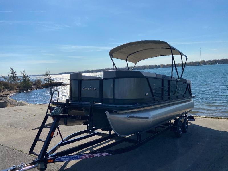 2023 Smoker Craft SUNCHASER ECLIPSE 23 SBX 2023 Smoker Craft SUNCHASER ECLIPSE 23 SBX