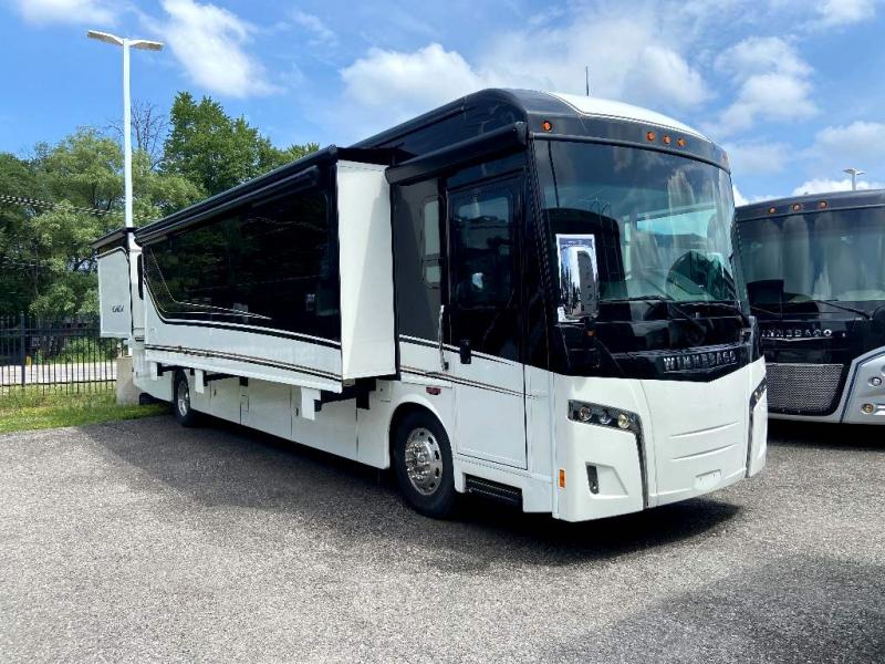 2020 Winnebago HORIZON 40A 2020 Winnebago HORIZON 40A