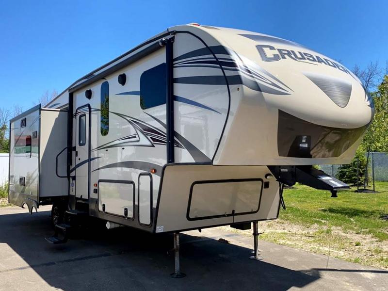 2017 Prime Time CRUSADER 295RST 2017 Prime Time CRUSADER 295RST
