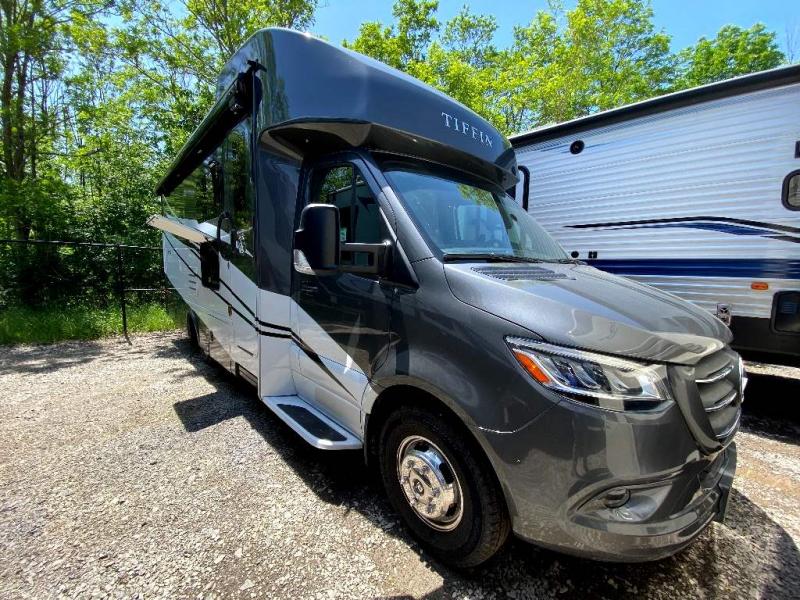 2023 Tiffin Motorhomes WAYFARER 25 RW 2023 Tiffin Motorhomes WAYFARER 25 RW