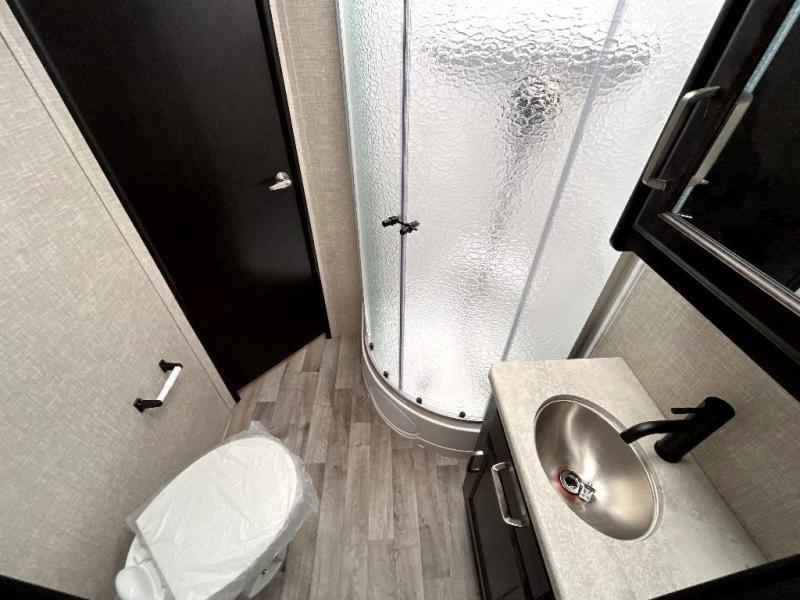 new Camper / RV Entegra Coach Vision for sale, in Wind Gap, PA Thumbnail 10