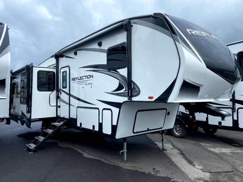 2022 Grand Design RV REFLECTION 303RLS 2022 Grand Design RV REFLECTION 303RLS