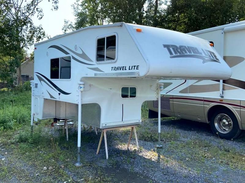 2011 Travel Lite RV TRAVEL LITE M890SBRX 2011 Travel Lite RV TRAVEL LITE M890SBRX