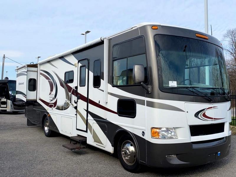 2013 Thor Motor Coach HURRICANE 32A 2013 Thor Motor Coach HURRICANE 32A
