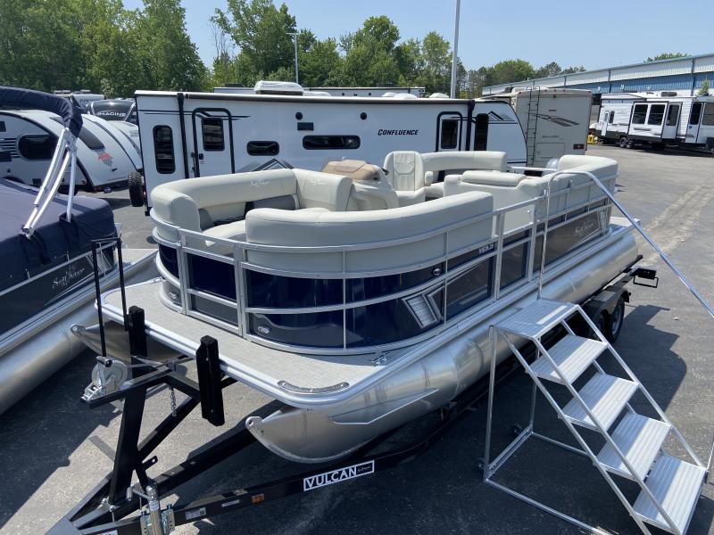 2023 Sunchaser VISTA 20 LR Pontoon Boat Living Quarter Trailers For