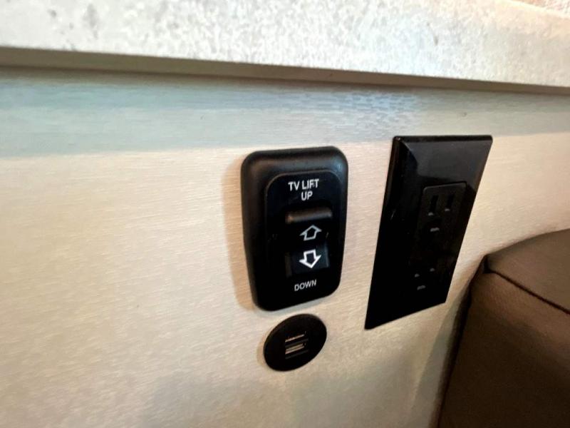 new Camper / RV Entegra Coach Vision for sale, in Wind Gap, PA Thumbnail 20