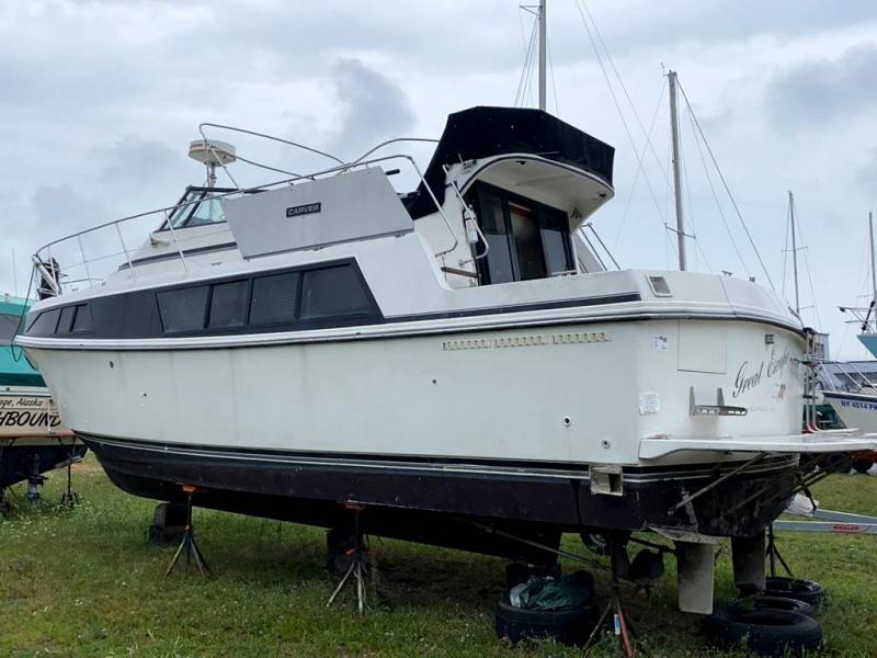 1987 Carver Yachts MARINER 3697 1987 Carver Yachts MARINER 3697